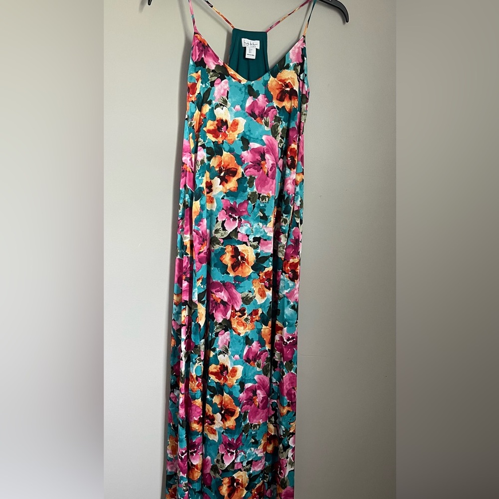 Nicole Miller Floral Maxi